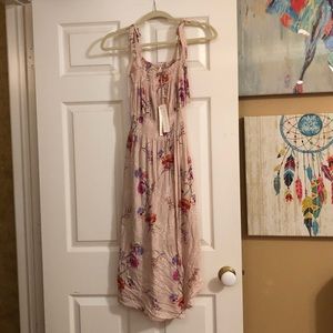 NWT Lovestitch Mila Light Pink Floral Dress with Tied Shoulder Straps Size Small